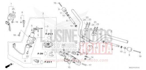 TUYAU DE GUIDON/PONT SUPERIEUR (CB1100CA/NA/NAD) CB1100NAK de 2019